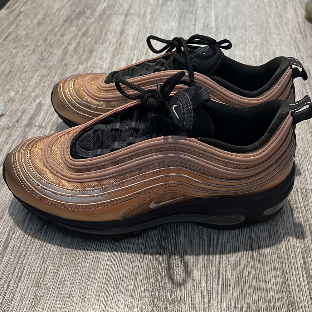 Nike Shoes NEVER WORN